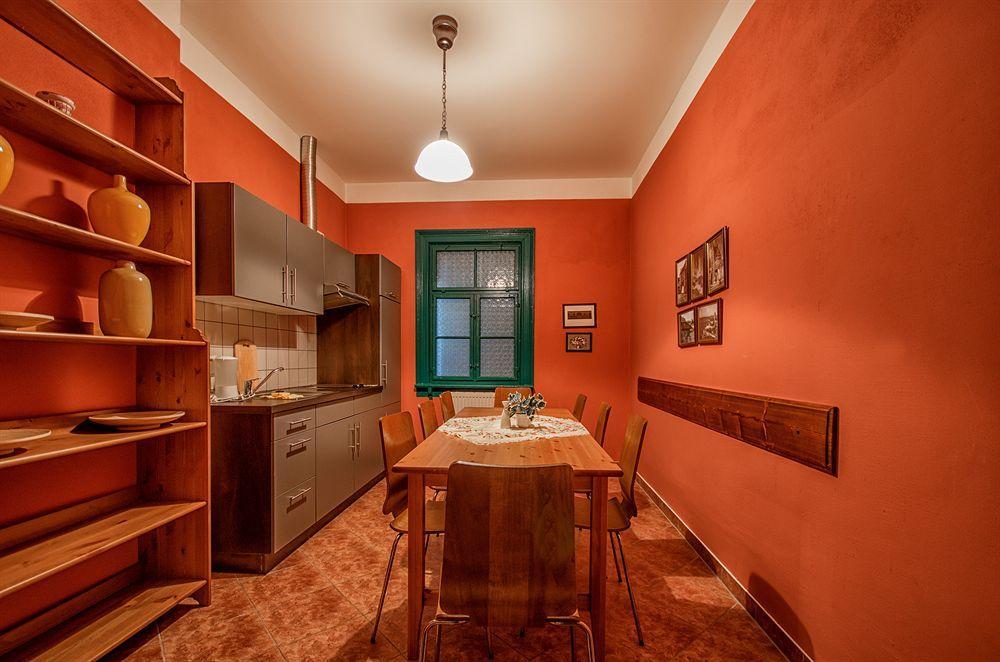 Hotel Zur Henne Naumburg  Esterno foto