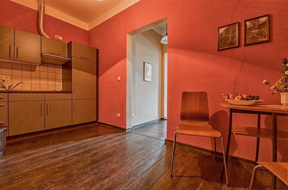 Hotel Zur Henne Naumburg  Esterno foto