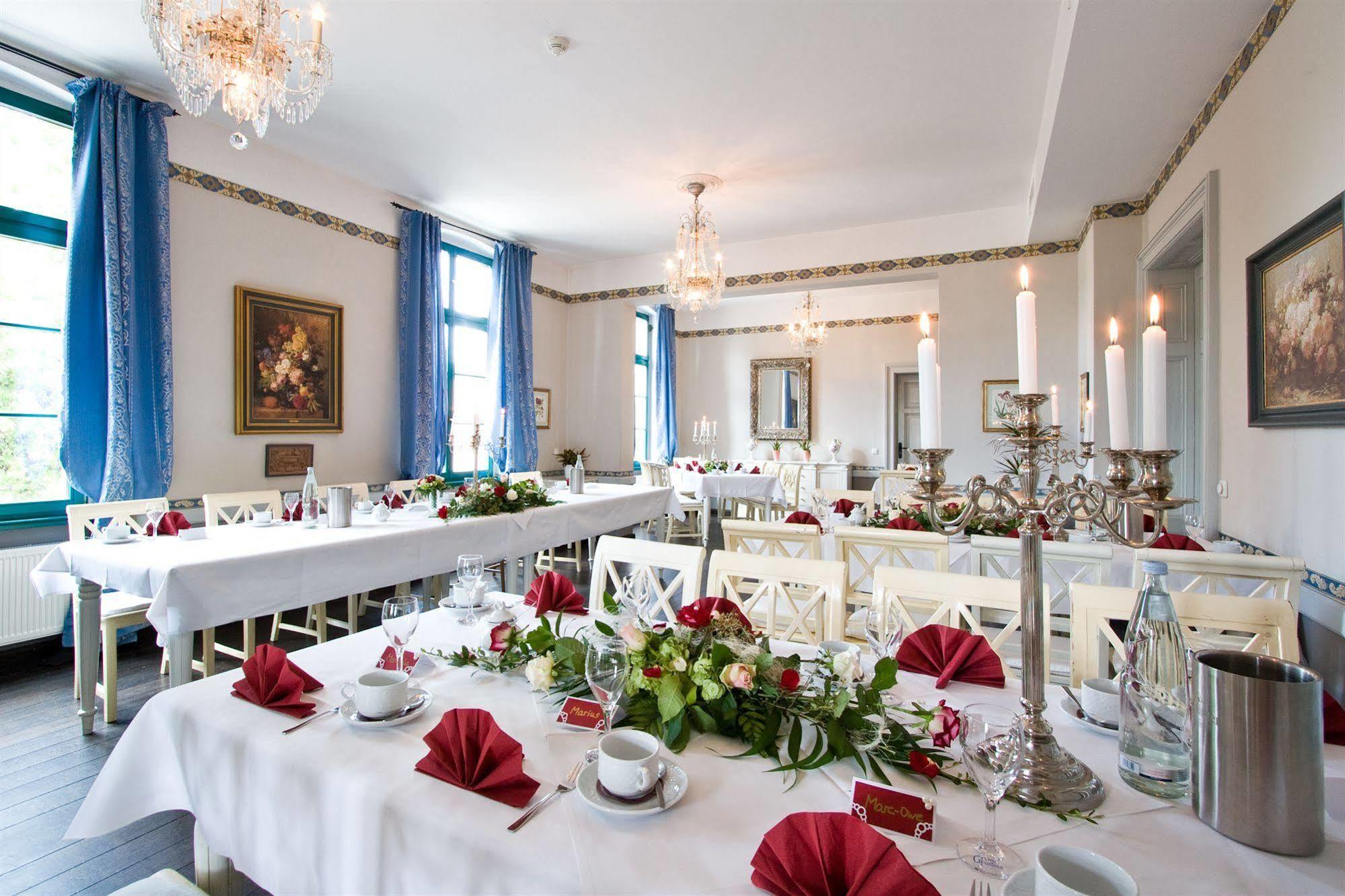 Hotel Zur Henne Naumburg  Esterno foto