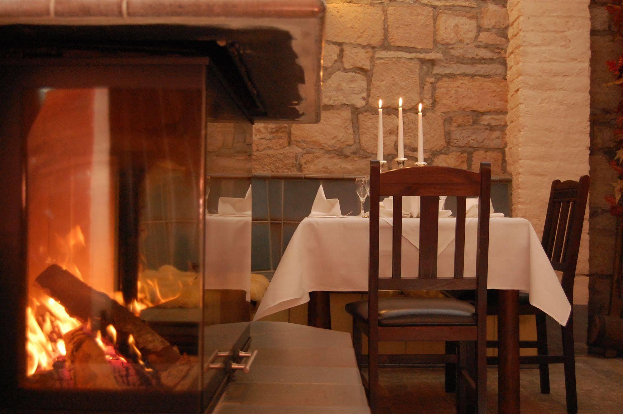Hotel Zur Henne Naumburg  Esterno foto